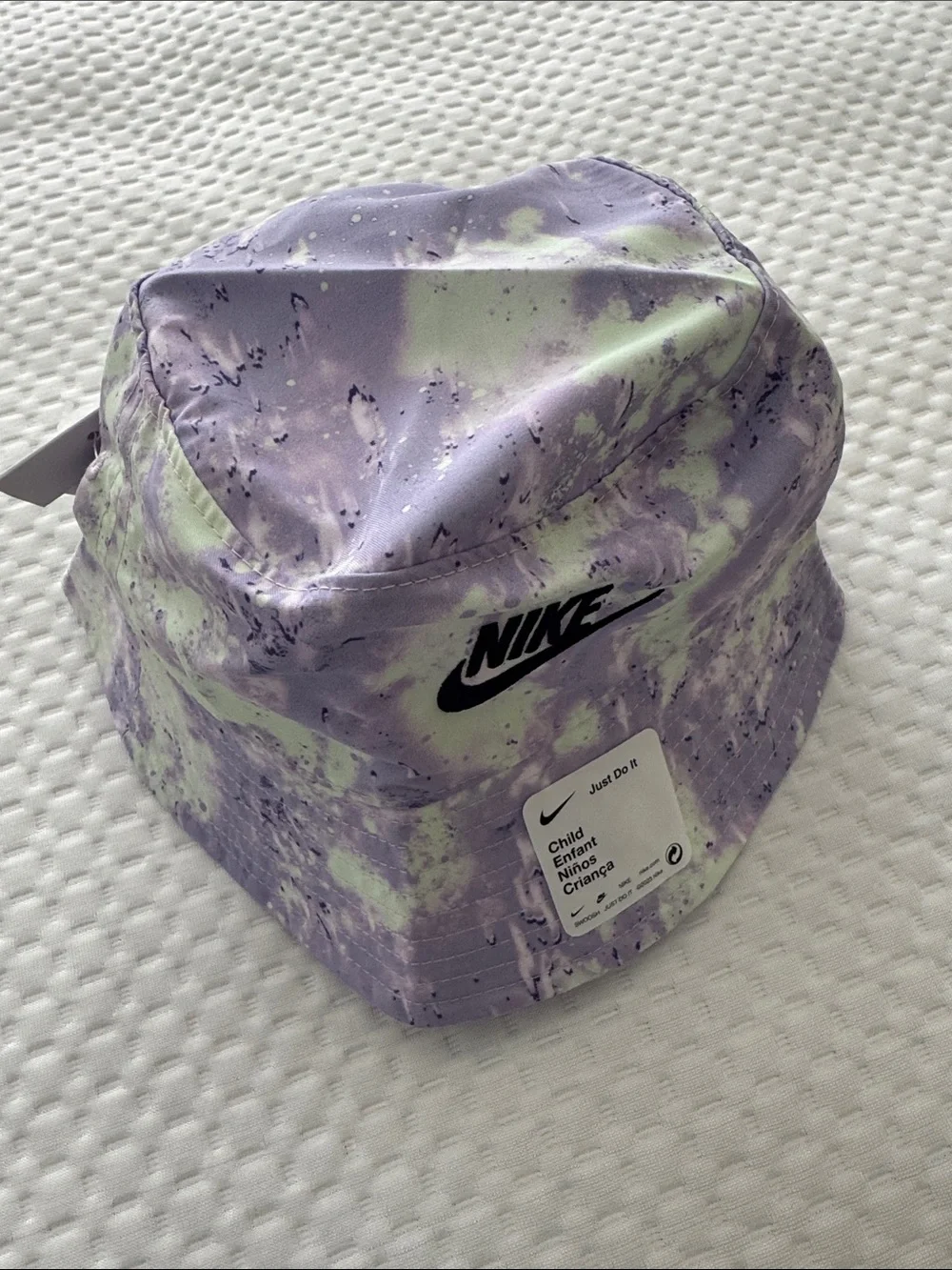 Nike Kids Tie-Dye Bucket Hat - Lavender & Light Green NWT